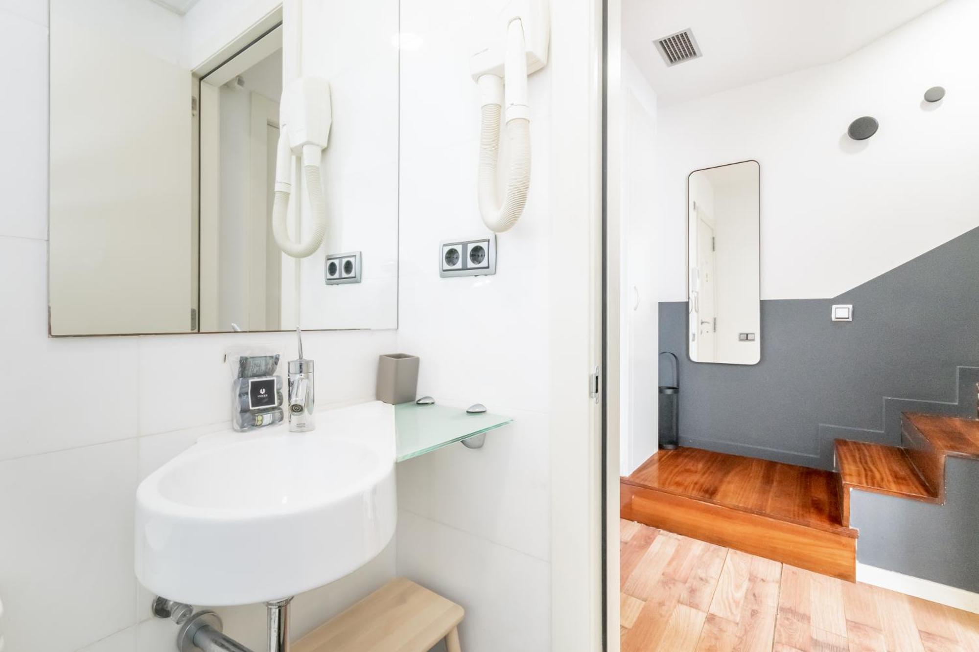 Unique Rentals - Placa Catalunya Central Apartments Barcelone Extérieur photo