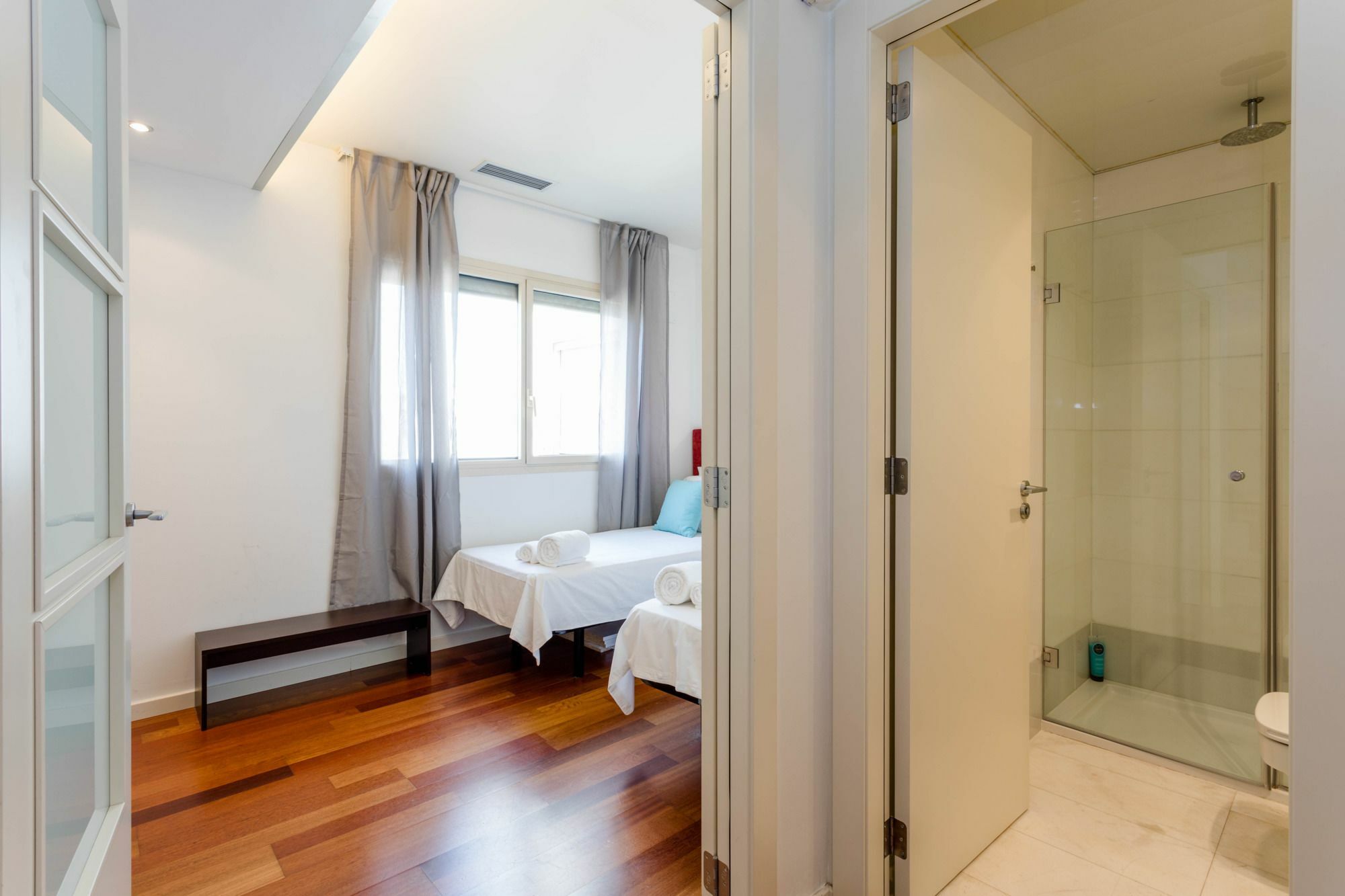 Unique Rentals - Placa Catalunya Central Apartments Barcelone Extérieur photo
