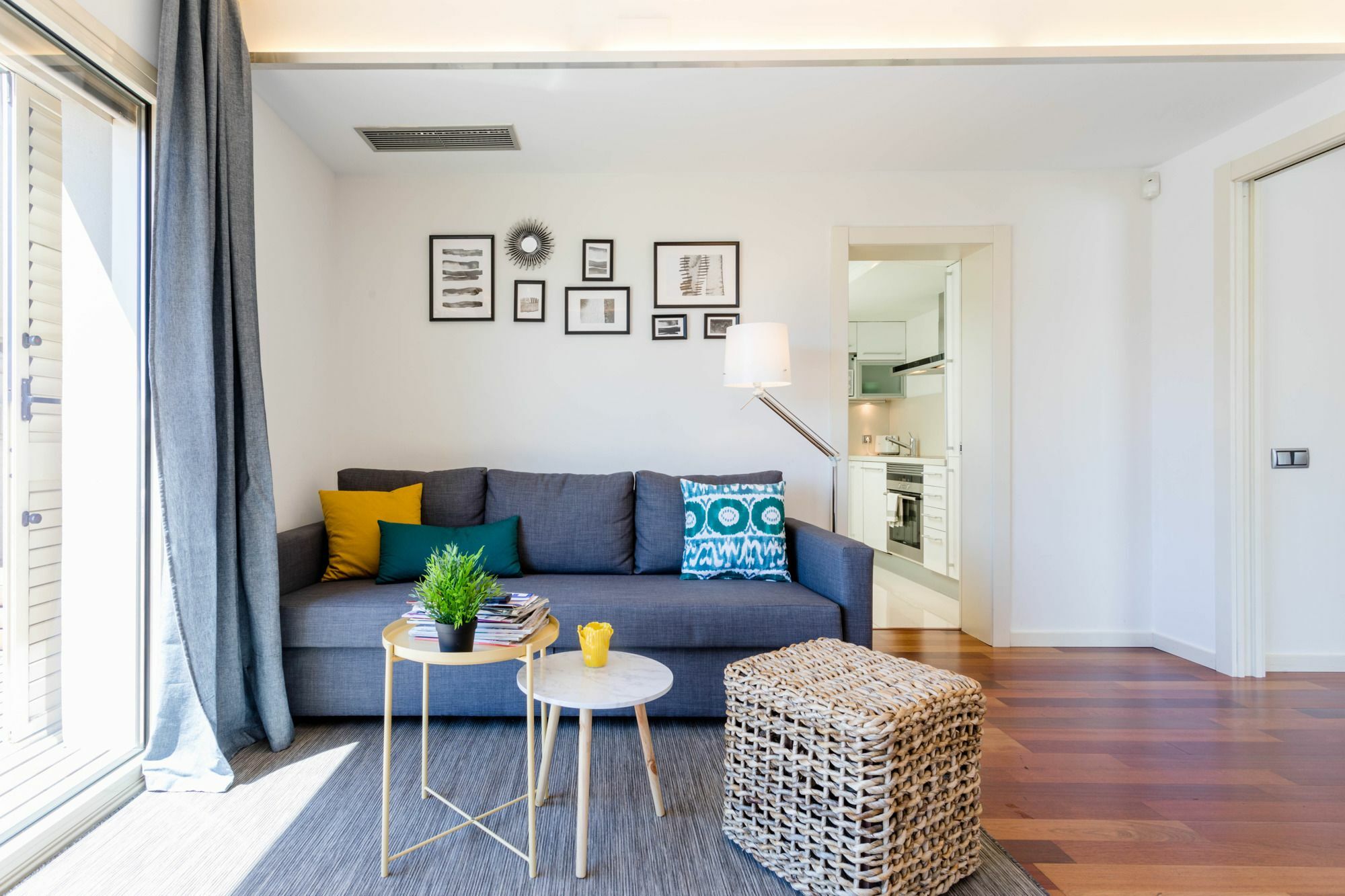 Unique Rentals - Placa Catalunya Central Apartments Barcelone Extérieur photo